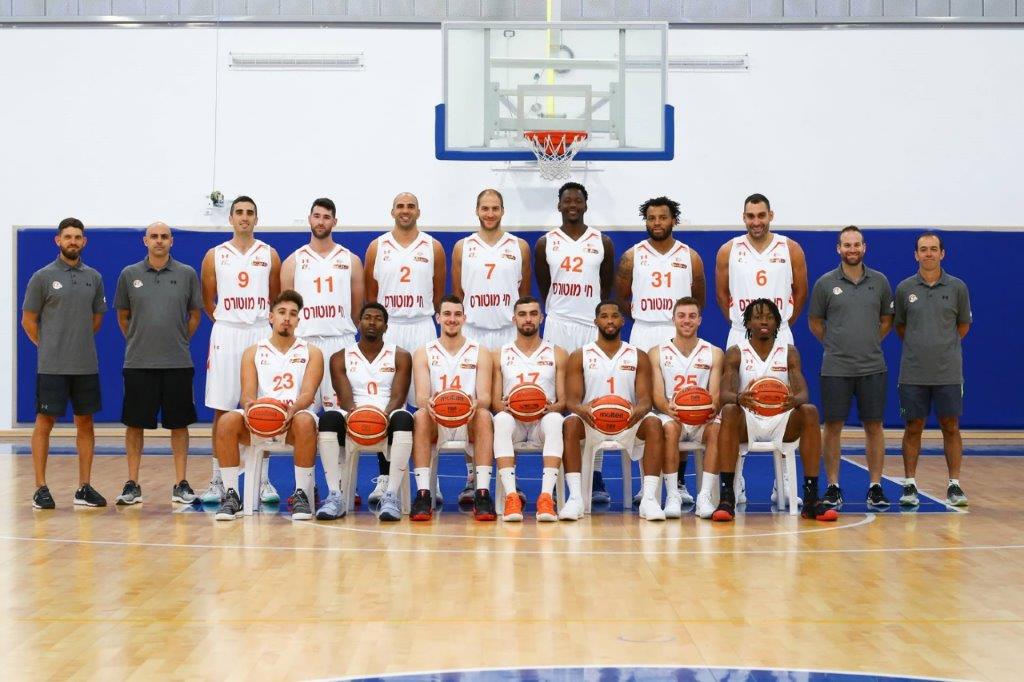 לירון מולדובן.