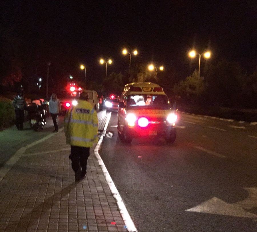 האמבולנסים בזירה