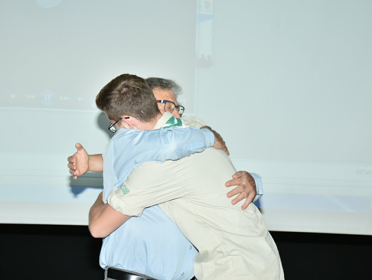 ראש העיר : "כל אחת ואחד מכם הוא עולם ומלואו"