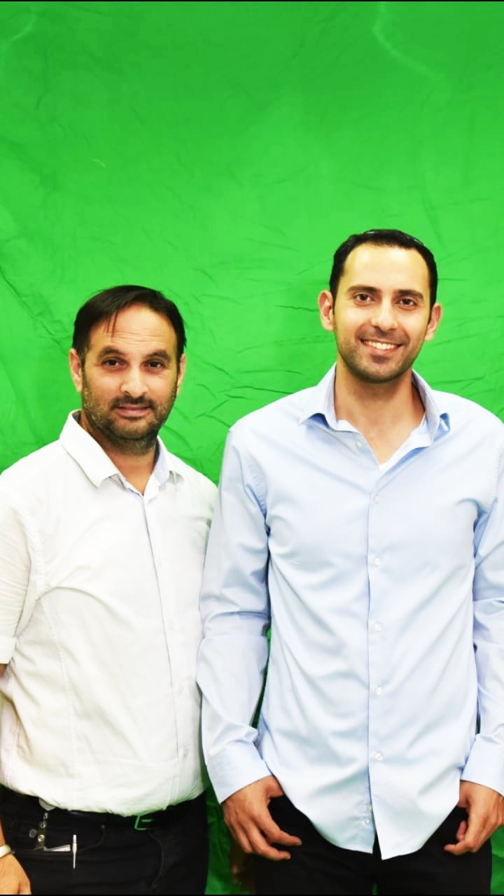 עם מזוז. "תמיד הייתי אדם שמעורה בקהילה"