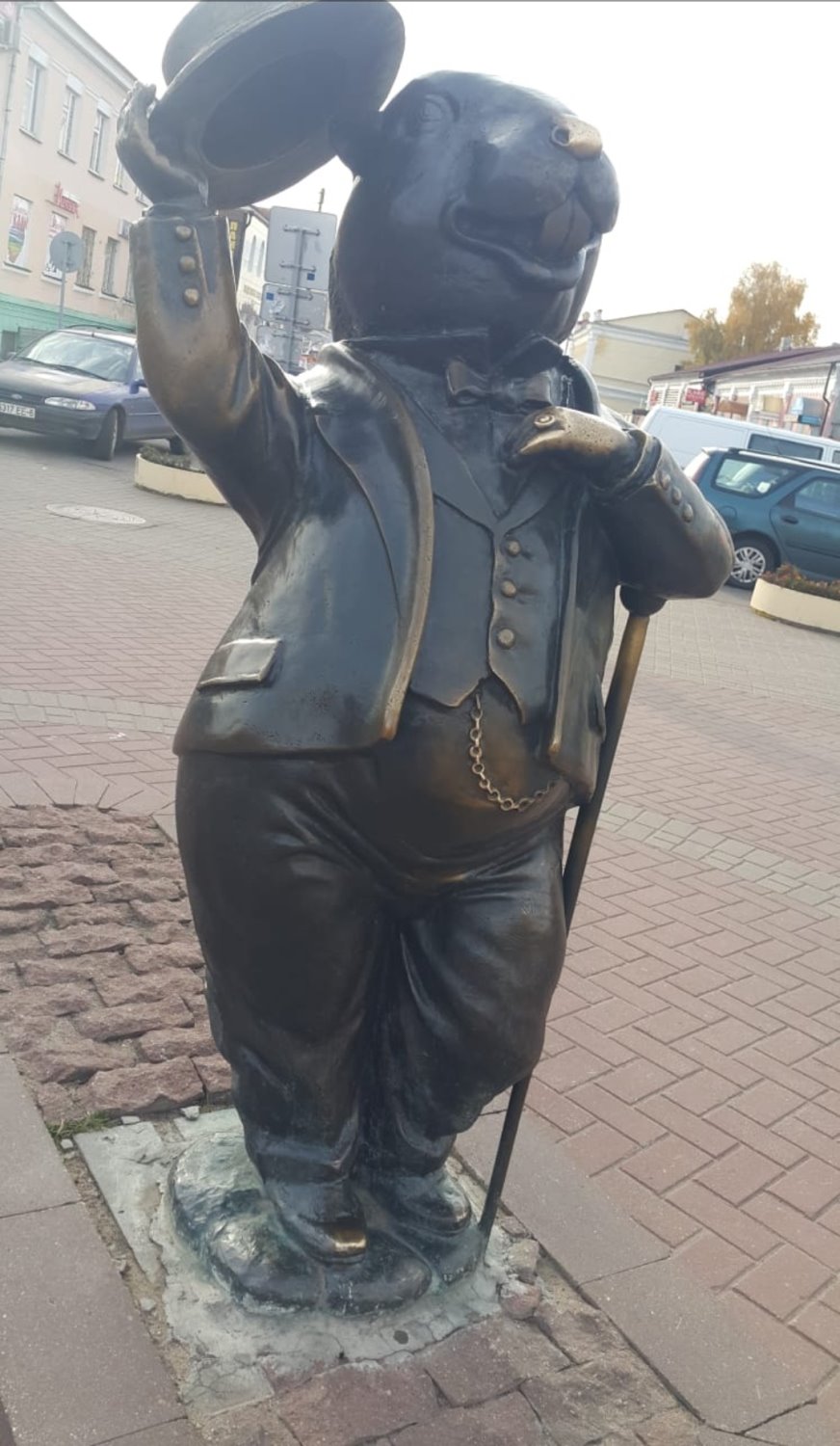 הבונה. מכרסם שהוא סמל העיר הקרוייה על שמו