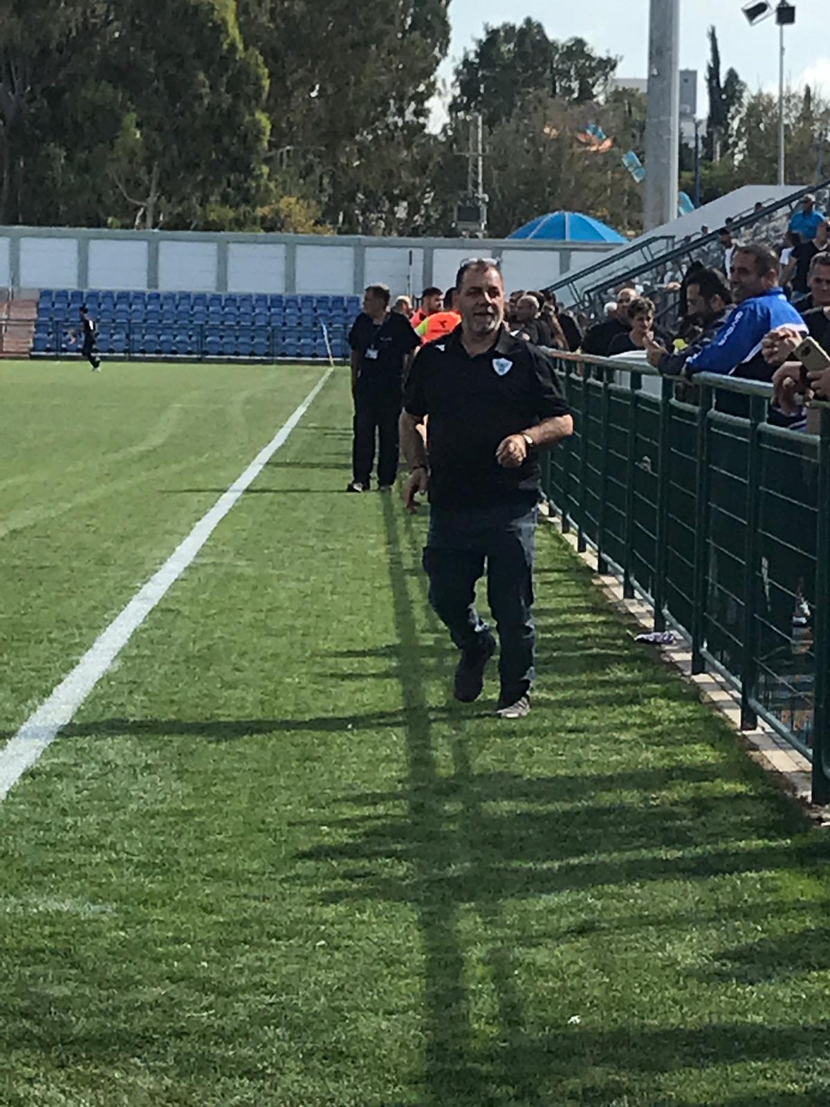 אשר שיטרית חוגג עלייה. מגיע לו