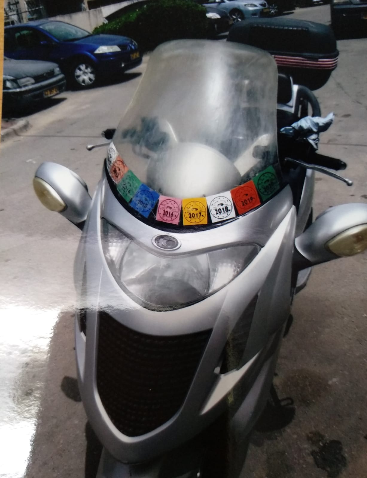 הקטנוע החתיך והנאמן זצ&quot;ל של משה אלקיים