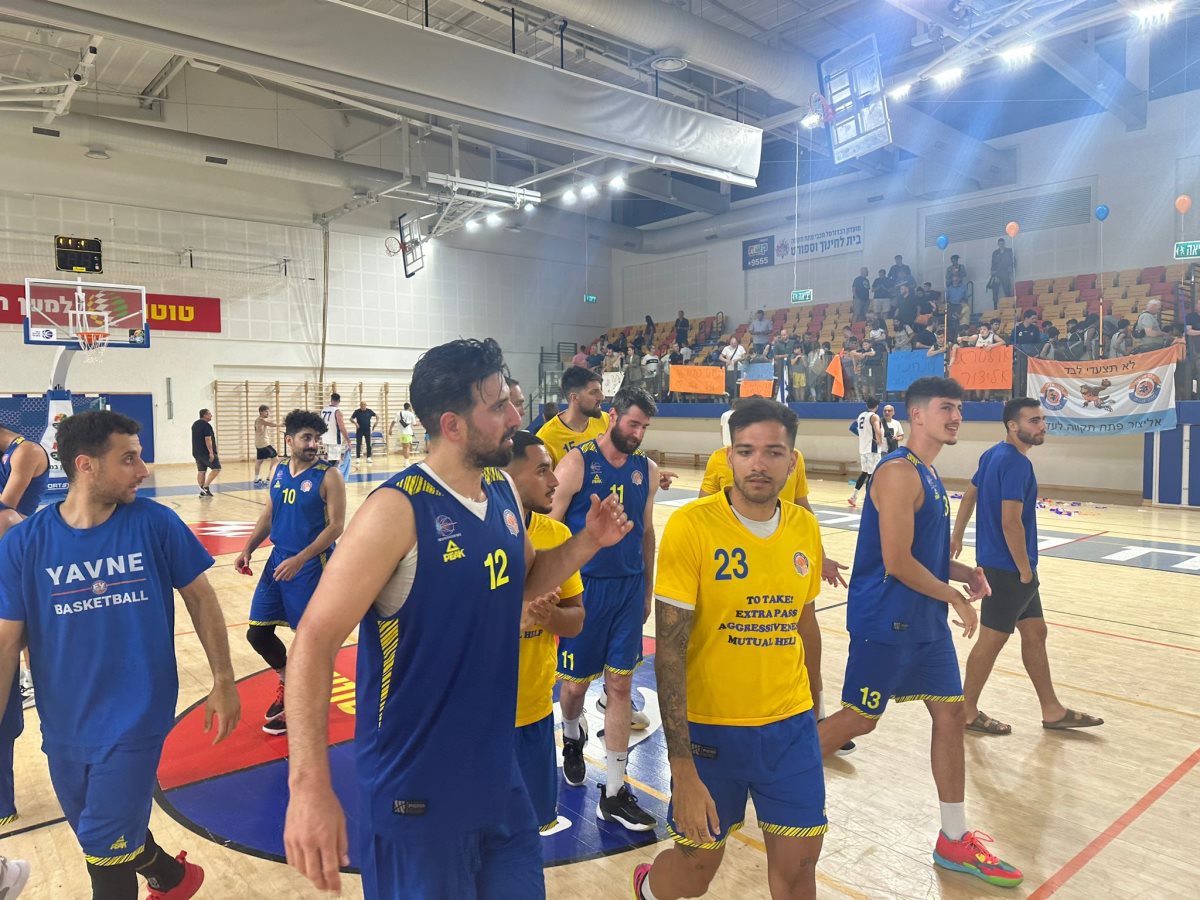 שחקני אליצור. דריכות שיא