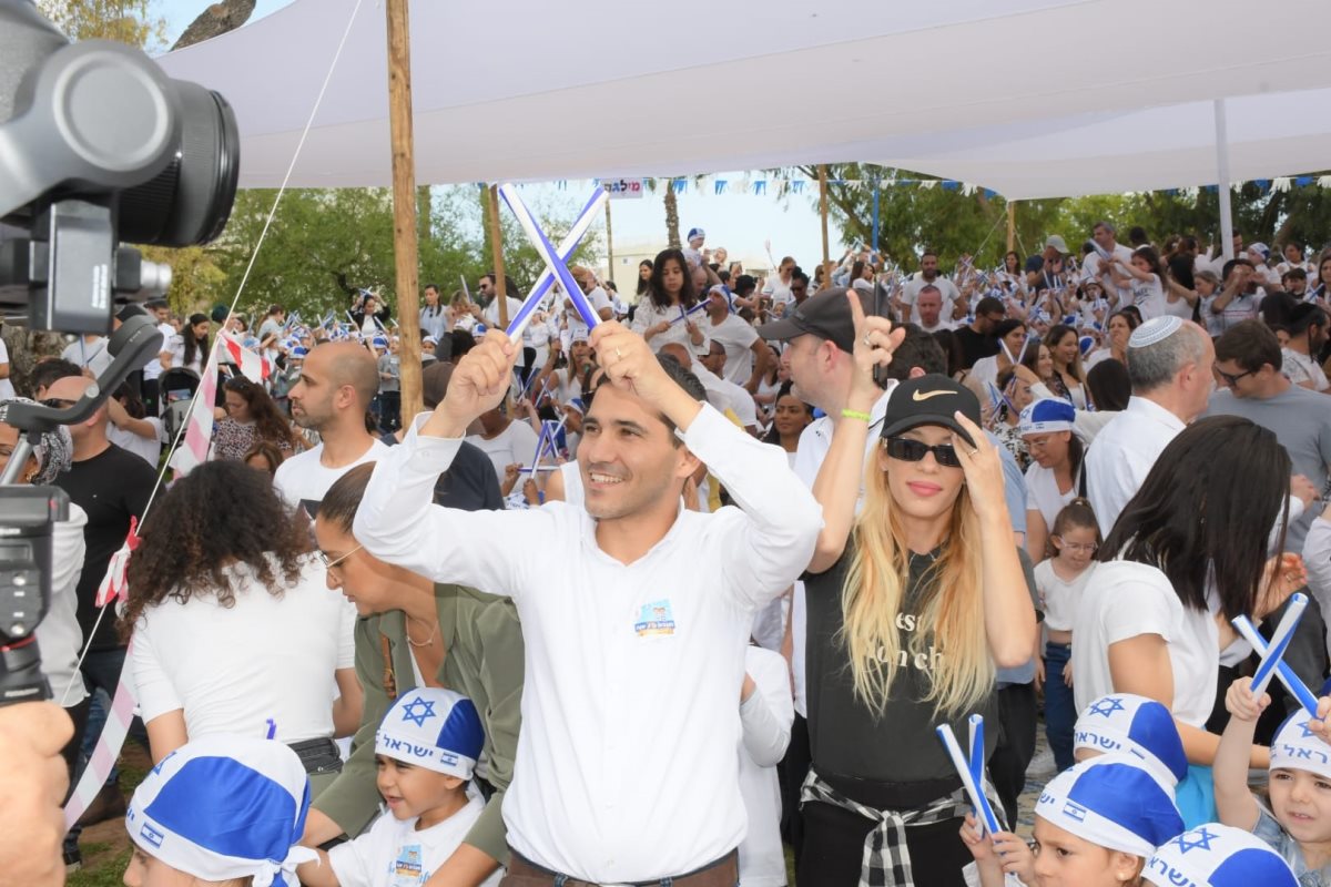 גבאי. "העיר בנפשי ובלבי"