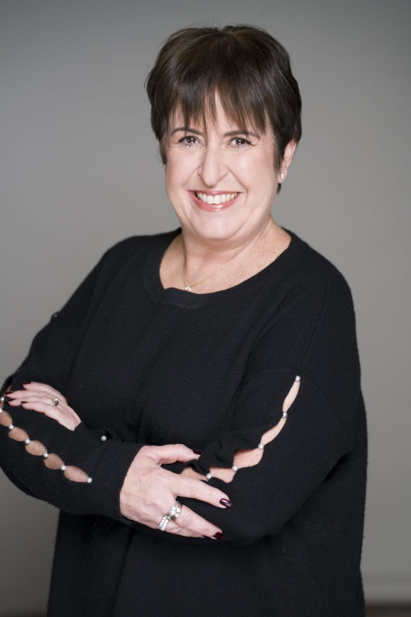 פטריסיה צימרמן מנהלת מחוז מרכז בכללית