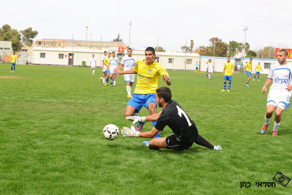 בר חליפה בדרך לשער