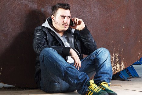 עומרי חיון. טלפון לא מפסיק לצלצל צילום שגיא לייבמן