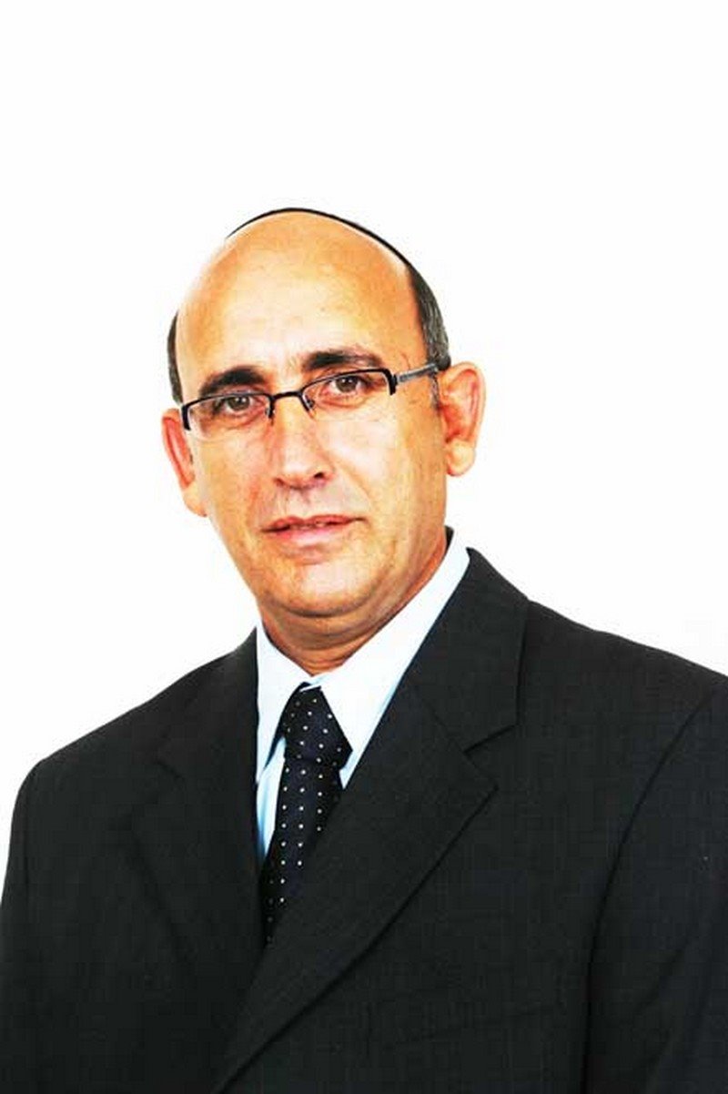 מאיר בן הרוש. בגובה העיניים מאיר בן הרוש. בגובה העיניים