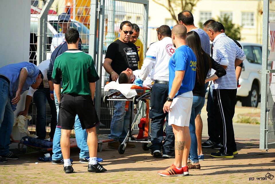 עידן שטרית בדרך לבי''ח. בחור חזק, יחזור לשחק מהר עידן שטרית בדרך לבי''ח. בחור חזק, יחזור לשחק מהר