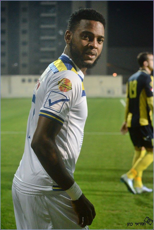 איקנדה. שורת החתמות מוטעית