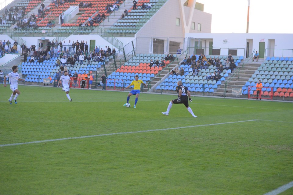 אוראל אדרי. לא הצליח למצוא את הרשת  