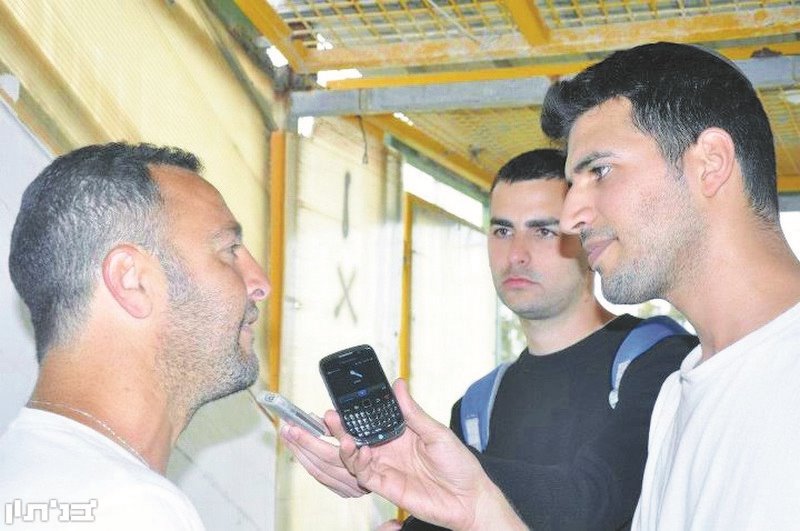 יוסי זוזוט עונה על הכל כולל הכל...