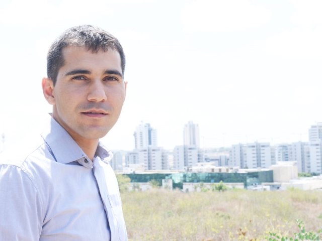 גבאי. "שאחרים יתעסקו בעצמם"