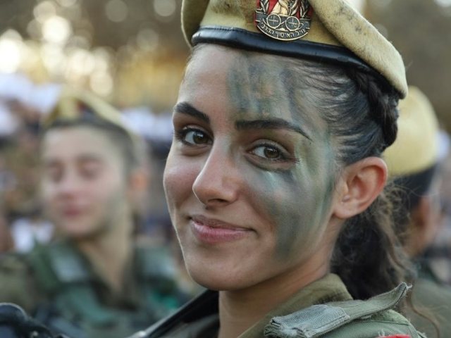 סתיו. ניצלה בנס