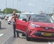 תאונת דרכים בכביש 4 סמוך למחלף יבנה: שלושה נפצעו 