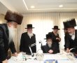 גלריית ענק: מאות אדמו"רים ורבנים כתבו אות בספר התורה של ח"כ פרוש בירושלים