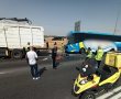 משאית התנגשה באוטובוס בצומת לקיה; 4 פצועים בזירה