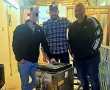 נתפסו על קר: המשטרה השיבה מכונת גלידה שנגנבה מעומר