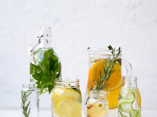 יחצ חו"ל