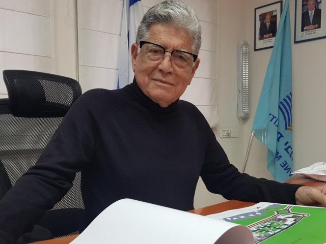 צבי גוב-ארי