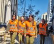 עד פתח הבית: חיילי פיקוד העורף מדריכים את תושבי באר שבע להתמגנות נכונה