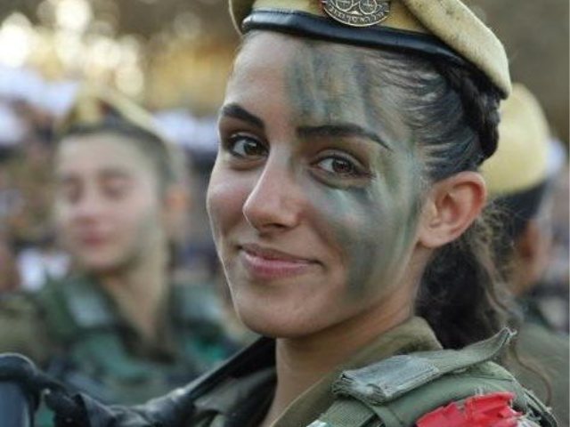 יבנה מצדיעה 