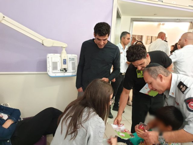 לוחמי האש בבית החולים קפלן