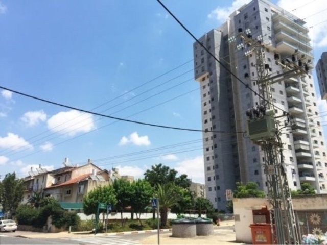 רחוב האלון - שוב על סדר היום ביבנה