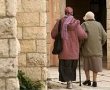 מטפלת כבת 50 נעצרה בחשד לתקיפת קשישה בת 87 בעיר